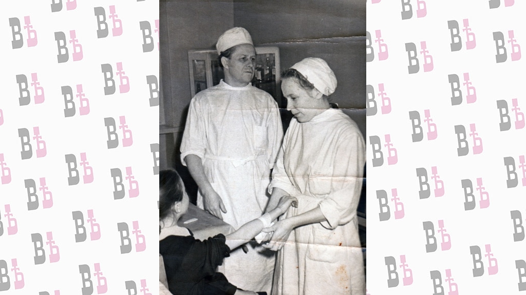 Ульяновск, поликлиника УЗТС. Прием, 1970-е гг..jpg