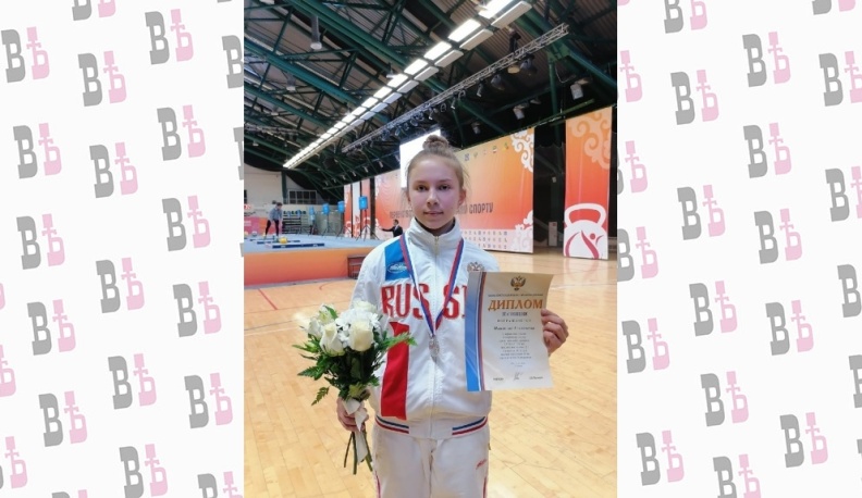 Жуковские гиревики вернулись из Казани с серебром