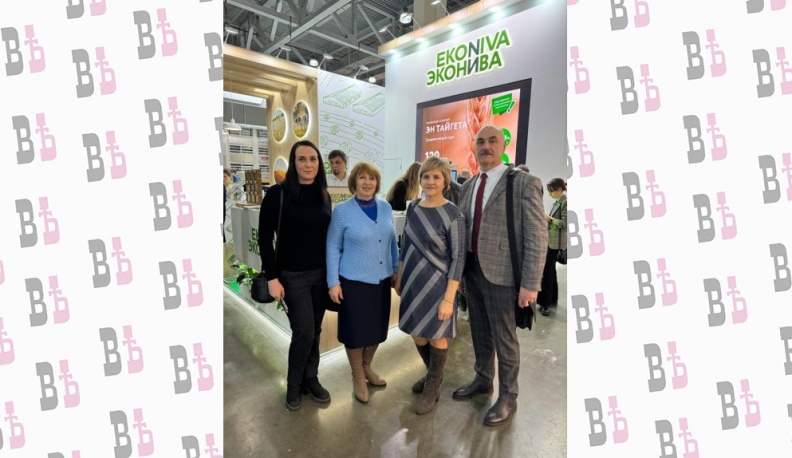 Наши участники на выставке  в Москве.