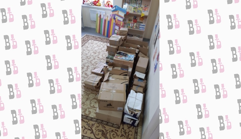 Редакции областных газет «Весть» и «Калужские губернские ведомости» подарили книги жителям Бурнашево и соседних деревень