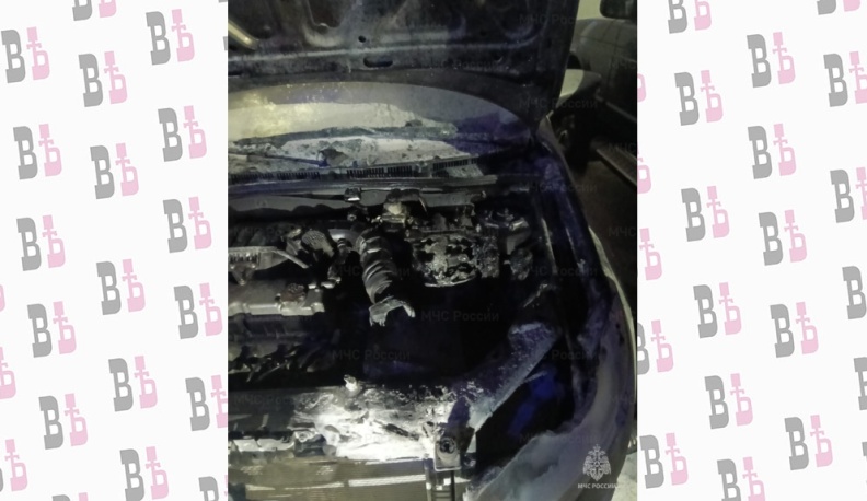 В Калуге на Правом берегу сгорел автомобиль