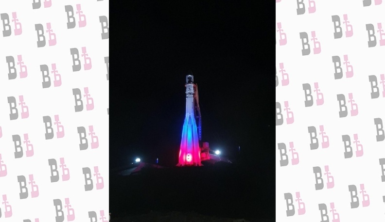 На ракете «Восток» в Калуге устанавливают подсветку