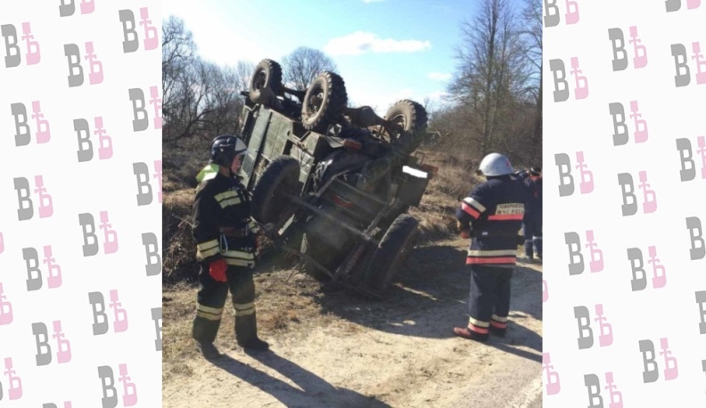 В Ульяновском районе Калужской области перевернулся грузовик 