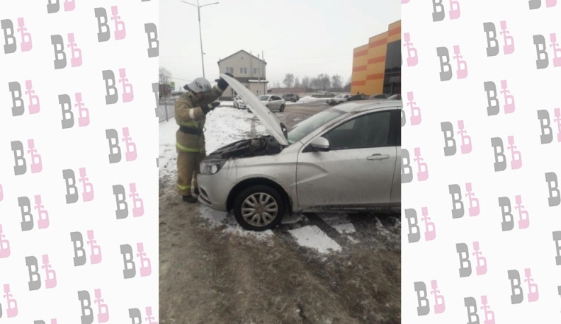 В Воротынске сгорел автомобиль 
