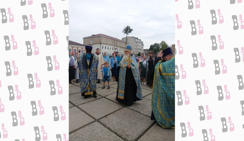 В Людиново прибыли чудотворные иконы