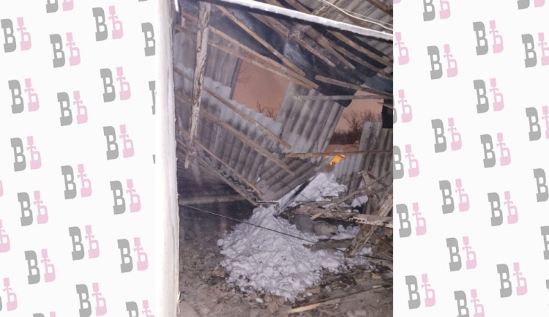 В Калуге начался ремонт рухнувшей кровли в трехэтажном доме на улице Линейной