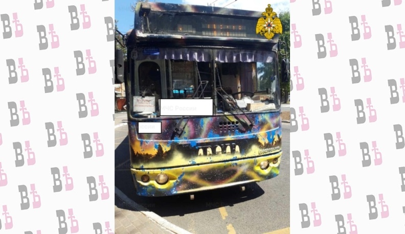 В Калуге экскурсионный троллейбус сбил пожилую женщину