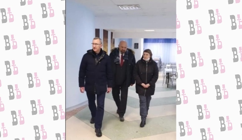 Владислав Шапша осмотрел пункт временного размещения беженцев в санатории «Звездный»