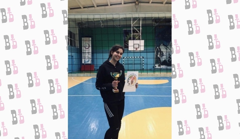 Жизнь в соцсетях реальной жизни не помеха