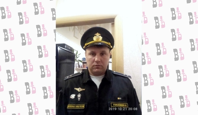 Штурмуют глубь могучие винты…