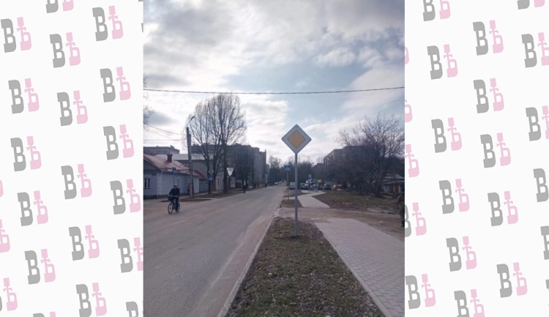 В Калуге на проблемном перекрестке по просьбе жителей установили знаки