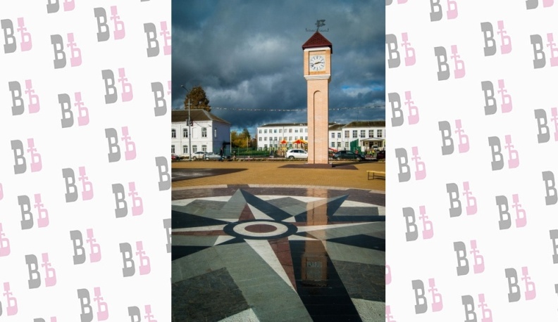 Бьют часы на новой башне