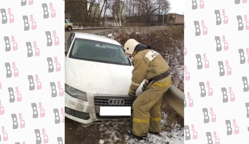 В Жуковском районе при столкновении двух иномарок пострадал человек