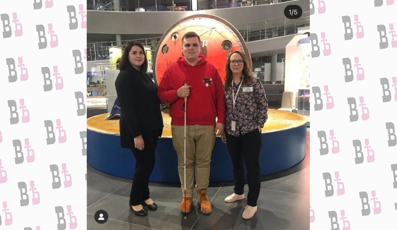 Слепой путешественник приехал снимать своё тревел-шоу в Калугу