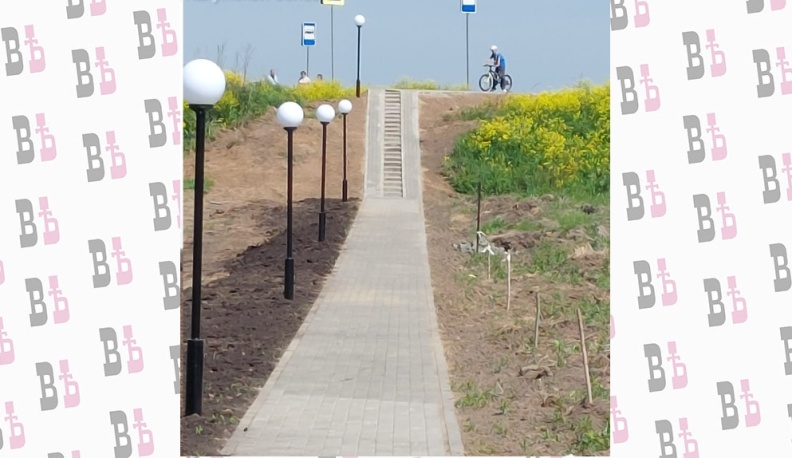 Село Утешево,  пешеходный тротуар  с освещением.