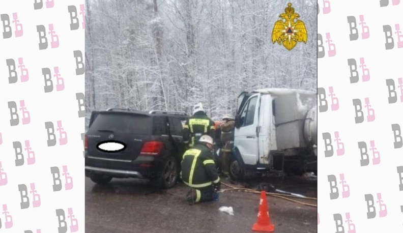 Под Калугой в лобовой аварии погиб человек 