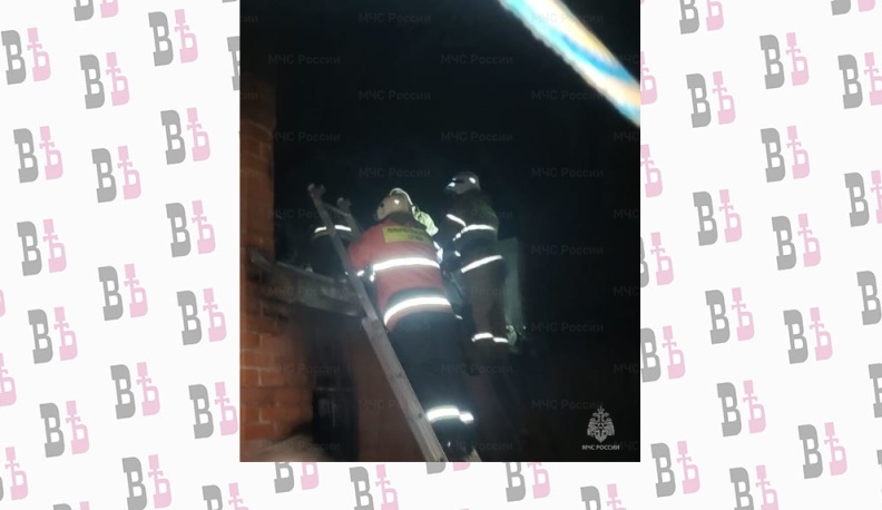 В Дзержинском районе сгорела баня