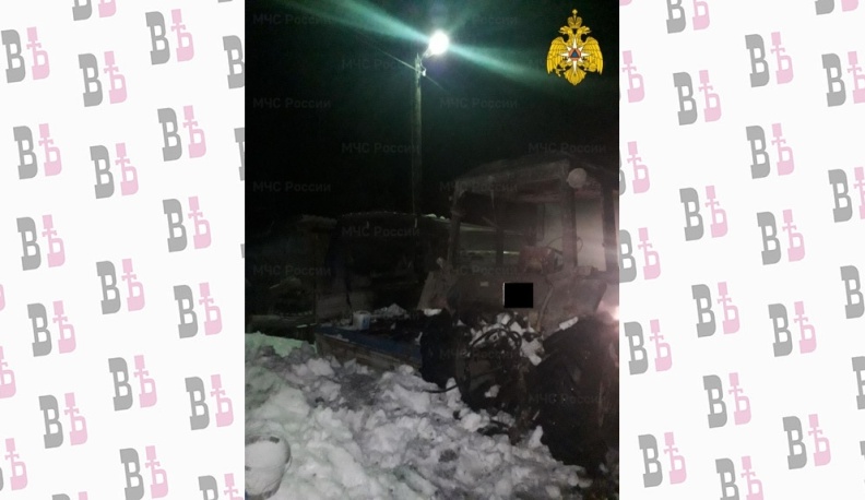 В Козельском районе ночью сгорел трактор