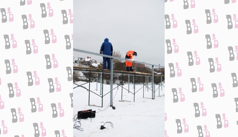 В Калуге в сквере Волкова монтируют линию освещения нового ФОКа
