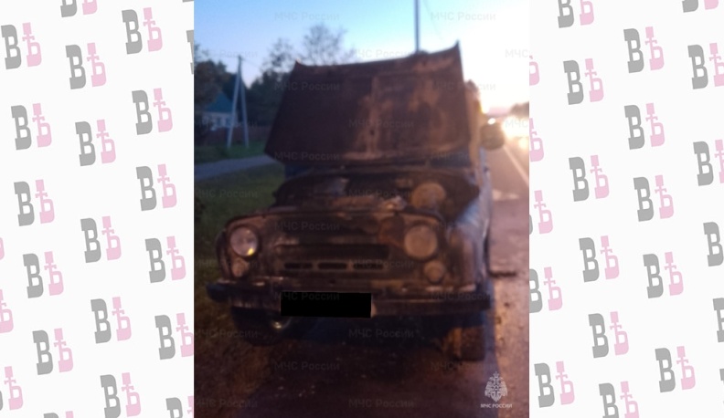 В селе Ильинское под Малоярославцем сгорел автомобиль