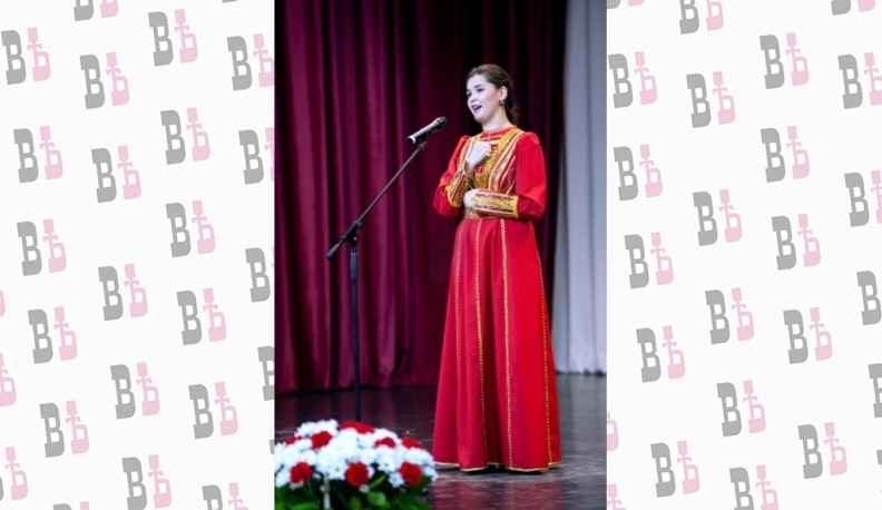 Пусть русская песня звучит!