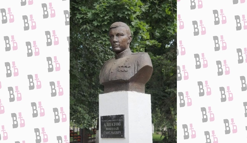 За коротким веком – бессмертие