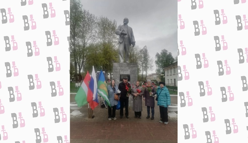 В Думиничах Первомай отметили профсоюзным велопробегом и концертом