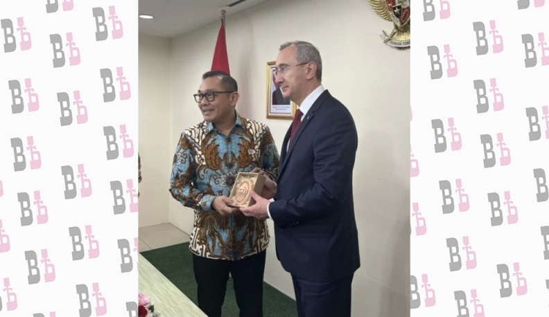 Владислав Шапша встретился с замминистра инвестиций и нефтепереработки Индонезии Тодотуа Пасарибу