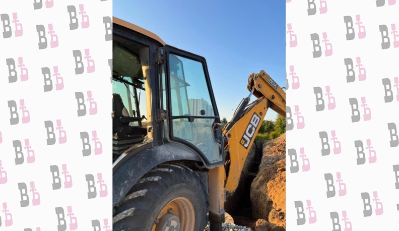 В Калужской области при прокладке траншеи рабочего насмерть придавило грунтом