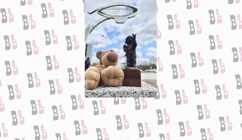 В Калуге число космонавтиков пополнит скульптура выпускницы в скафандре