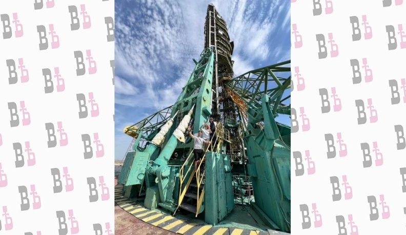 «Чернорабочие земли –  готовим в космос корабли»*