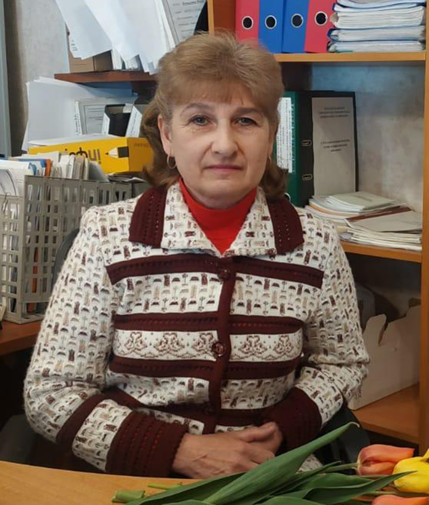 Кузина НИ 2.jpg