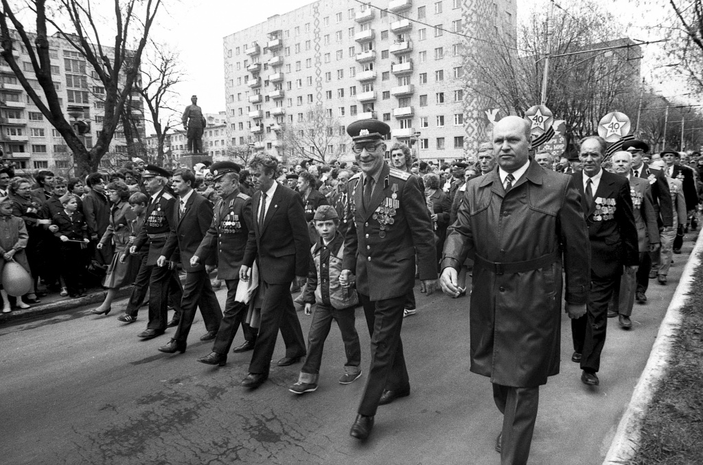 8-9 мая 1985_улица Кирова.jpg