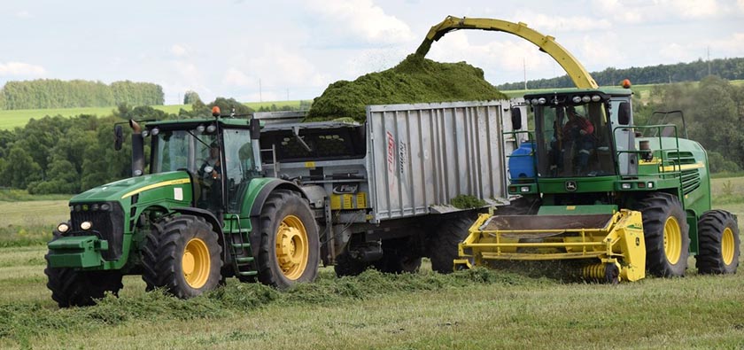Заготовка кормов в ООО Калужская нива.jpg