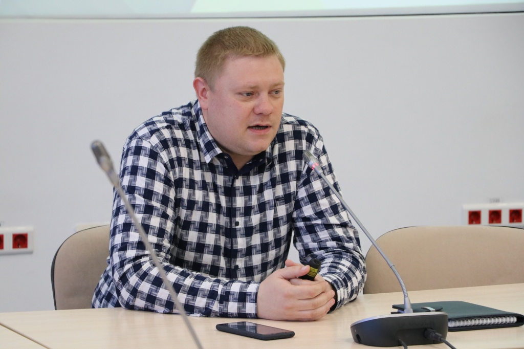 IMG_2274.jpg IMG_2274.jpg