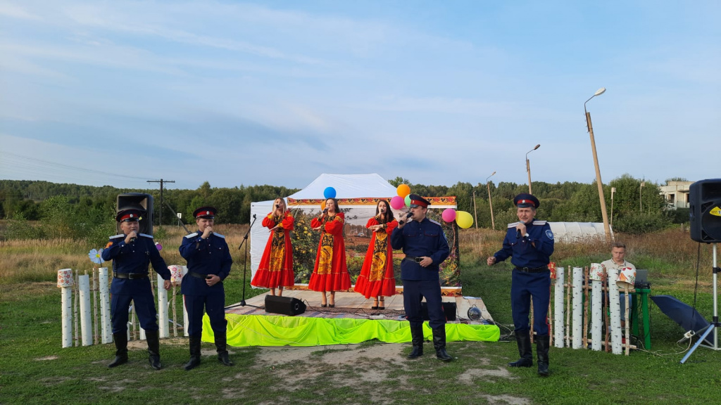 ансамбль гармония.jpg