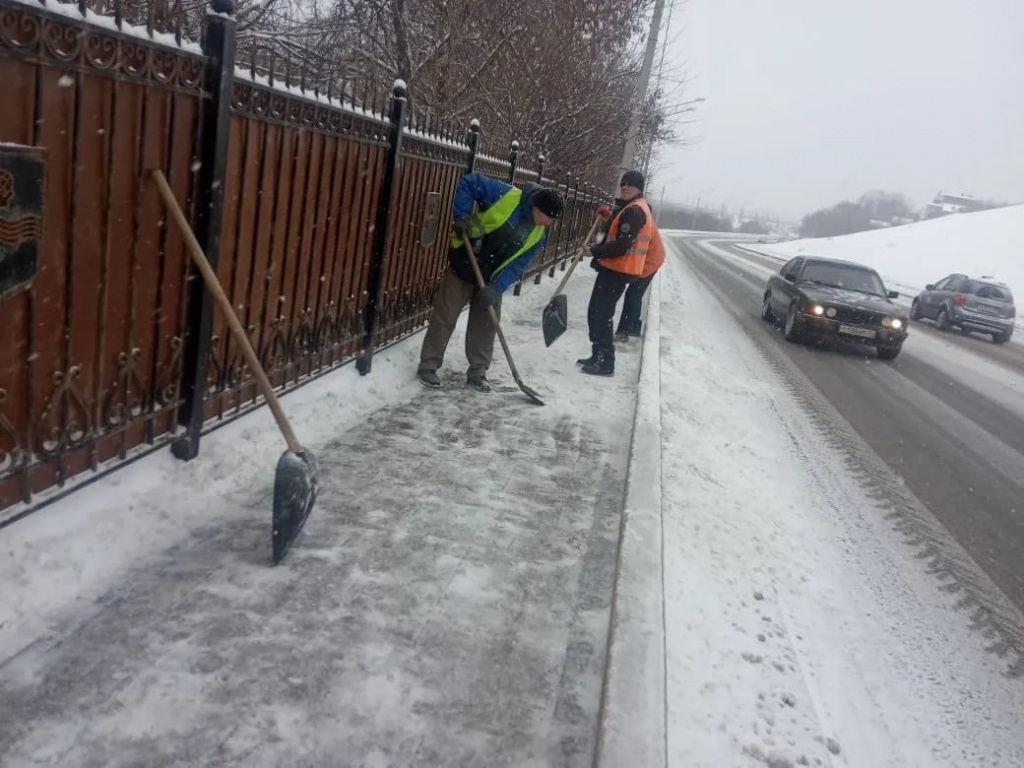 уборка Калуги WCFVxaMMuyI.jpg