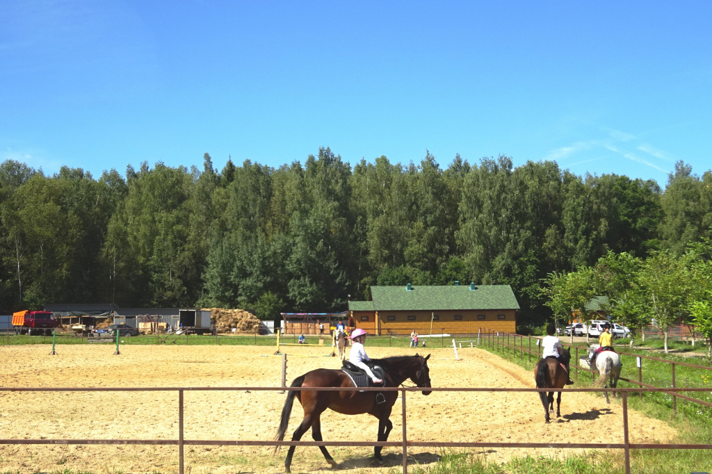 Лере Головинка2.jpg Лере Головинка2.jpg