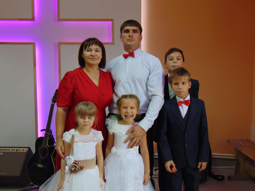 Семья Павлютенковых..jpg