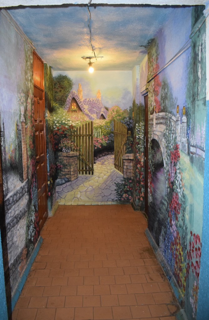 Дверь Елены Артамоновой.JPG