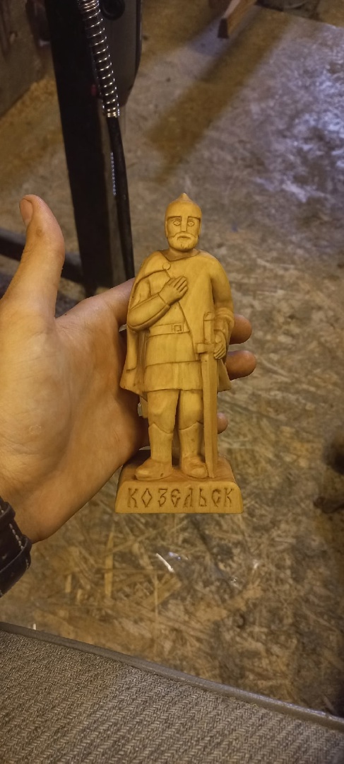 богатырь - обязательно, есть подпись.jpg