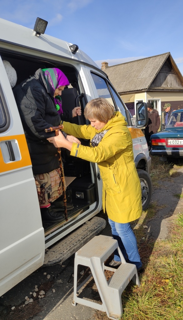 Соцработник Наталья Храмчёнкова.jpg