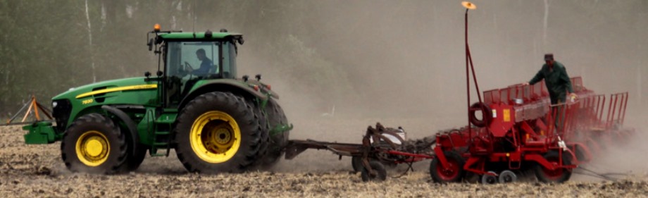 Сев в непогоду.jpg