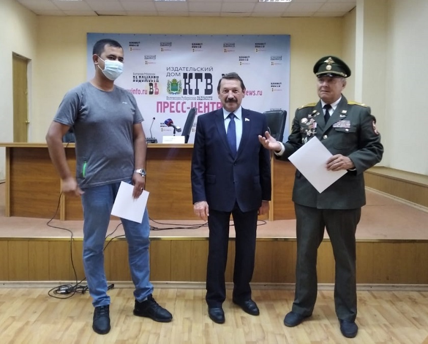 скляр2.jpg скляр2.jpg