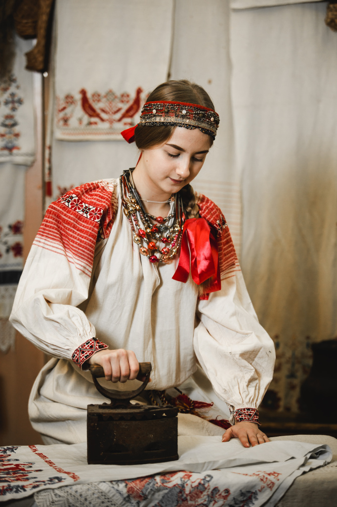 Полина ШАРИКОВА.jpg