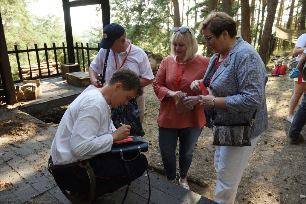 MVV_1098.jpg MVV_1098.jpg