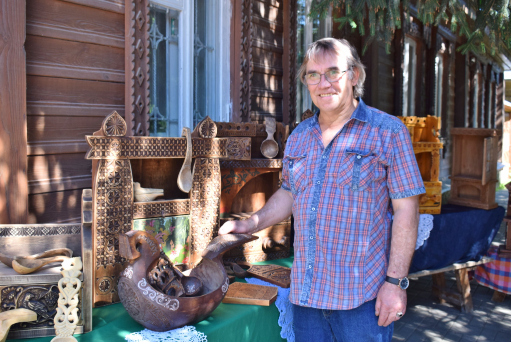 Леонид Гогидзе, артель.JPG