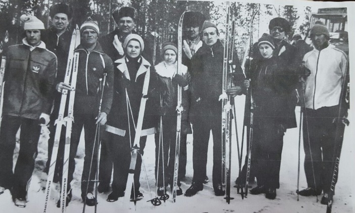 4-5 слева належда тарасова и анатолий тарасов.jpg