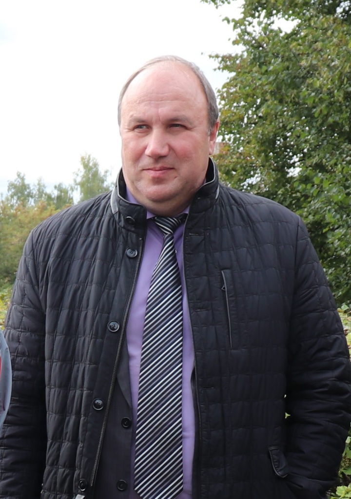 Б. Симаков - зам главы рай. админ. IMG_3236.jpg