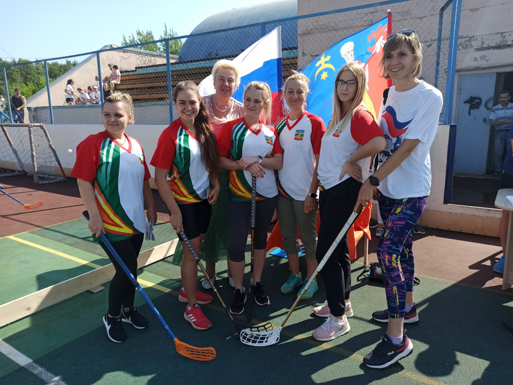 Женская команда Жуковского района.jpg